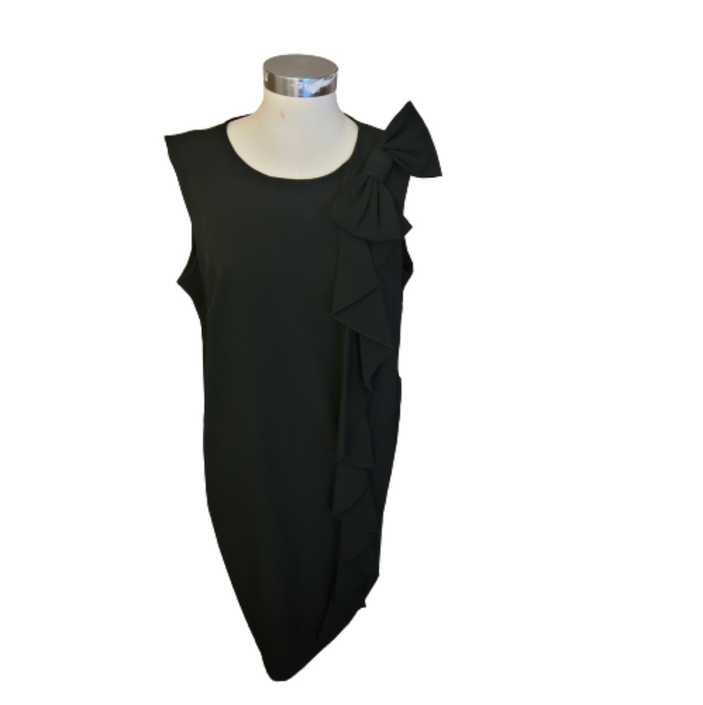 Emma & Mitchell: NWT Bow Ruffle Black Dress